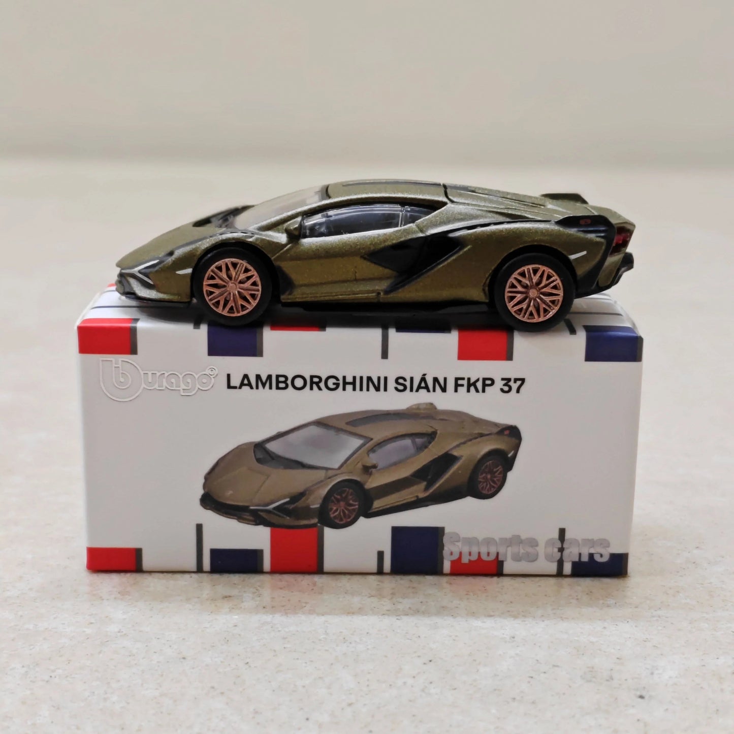 Bburago 1:64 Scale Lamborghini Sián FKP 37 Green Diecast Metal Model Car