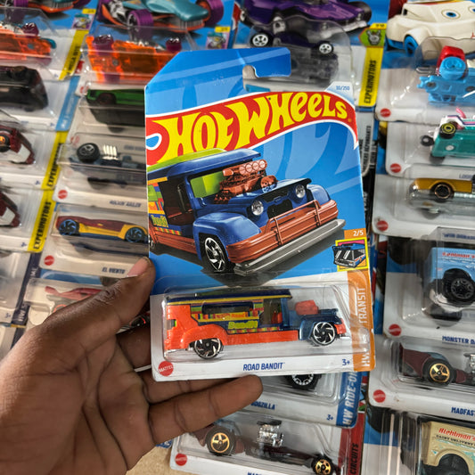 HOTWHEELS MRP ROAD BANDIT