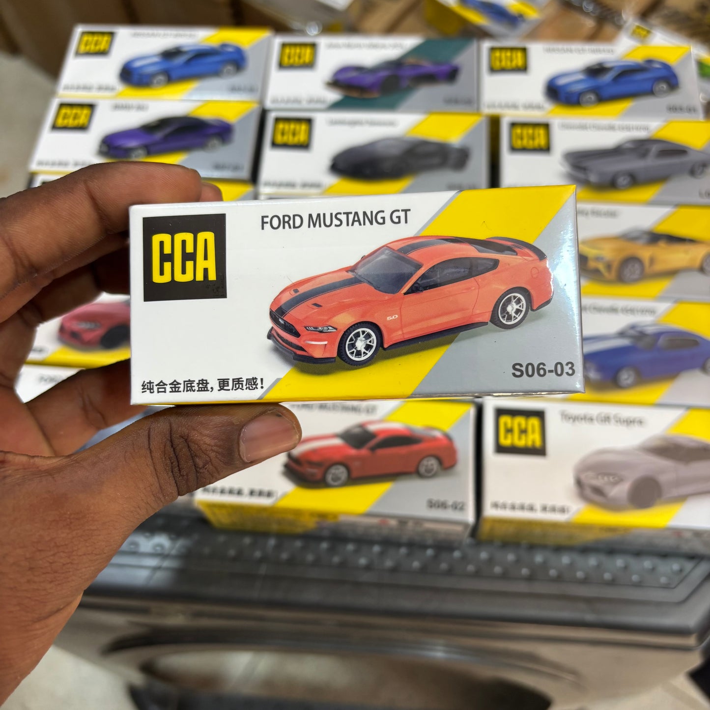 CCA 1:64 FORD MUSTANG GT Premium Official Licensed Diecast Car